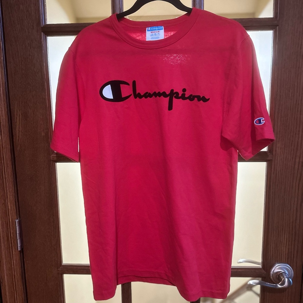 Champion Men's Red T-Shirt
